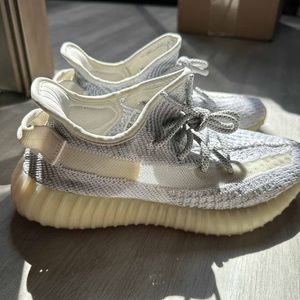 Yeezy 350 v2 static reflective USED